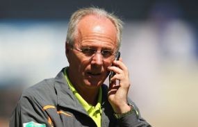 Eriksson Tertarik Latih Liverpool