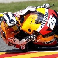 Kalahkan Lorenzo, Pedrosa Pole