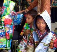 Baju Dari Sampah