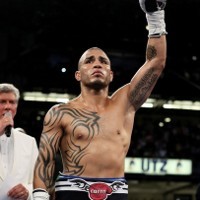 Tekuk Foreman, Cotto Rebut Titel Juara 