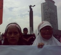 Massa Kritik Pemerintah Soal Pembangunan Rumah Bagi Warga 