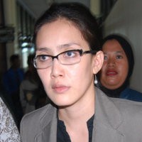  Oneng Tak Setuju Penumpang Pria & Wanita TransJ Dipisah