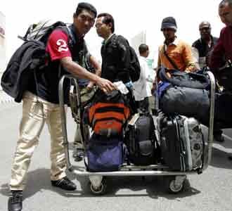 Israel Deportasi 7 Aktivis 