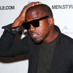 Mobil Nabrak Rumah, Kanye West Diselidiki Polisi