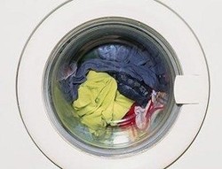 Cara Merawat Gaun Sequin