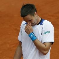 Soderling Gigit Jari Lagi