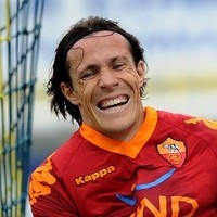 Roma Ikat Taddei Lebih Lama