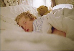 Anak Tidur Teratur akan Lebih Pintar