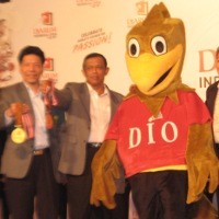 Tak Akan Terbentur Piala Dunia