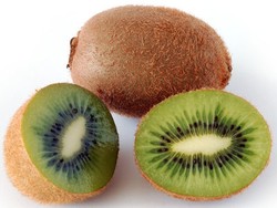 Kiwi Cegah Stroke dan Darah Tinggi