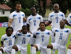 Nonton Bola Nyaman, Kerja Tak Terganggu