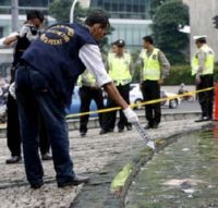 Polisi Olah TKP Penemuan Mayat di Bundaran HI