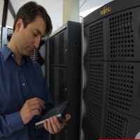 Fujitsu Primergy Kian Percaya Diri