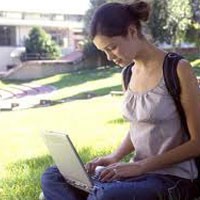 Internet Geser Peran Agen Perjalanan Wisata