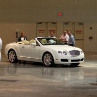 Mobil Super Koleksi Mafia Kasus