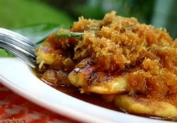 Colenak, Dicocol Halal dan Enak!