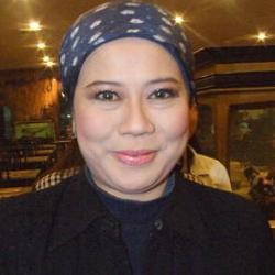 Putri Dewi Yull Meninggal Dunia