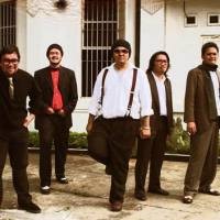 Mini Album Ludes, Sore Cuti Manggung