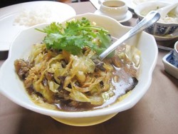 Mengulang Kelezatan Ayam Buah Keluwak 