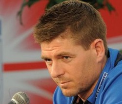 Jadi Kapten, Gerrard Tersanjung Sekaligus Menyesal