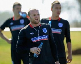 Titah Gerrard untuk Rooney