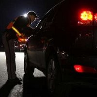 Pengaruh Alkohol Lebih Berat dari Ganja Saat Menyetir