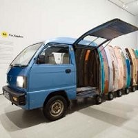 Mobil Super Panjang Penawar Dahaga Kaum Urban