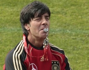Loew Ingin Jerman Bikin Malu Lawan