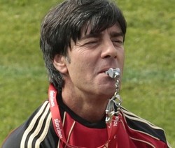 Loew Ingin Jerman Bikin Malu Lawan