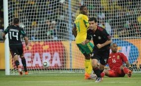 Delapan di 2006, Hanya Dua di 2010