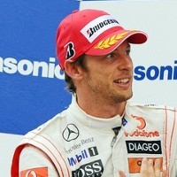 Button Nikmati Pertarungan dengan Hamilton 