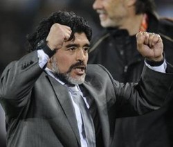 Maradona: Yang Penting Menang