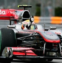 Hamilton Didenda, McLaren Membela