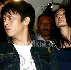 Polisi Masih Tunggu Ariel & Luna Maya