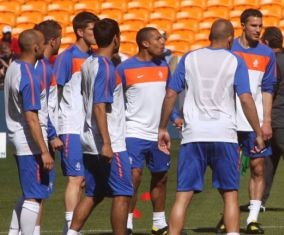 Belanda Bosan Cuma Jadi Favorit