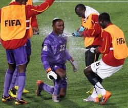 Kado Indah untuk Kingson