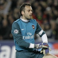 Arsenal Cari Kiper Baru, Almunia Santai