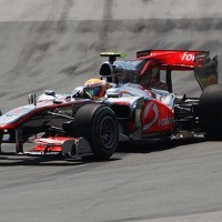 Hamilton: Akhir Fantastis dari Balapan Alot