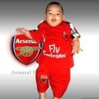 Akiko Gillian Glory Mackenzie Mantow, 1 Tahun; Perempuan; f