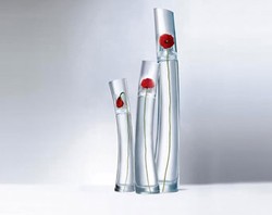 Inspirasi Sentuhan Aroma Lembut dari Kenzo