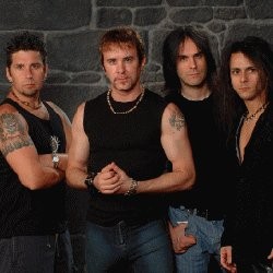 FireHouse Senang Bisa Konser Keliling Indonesia