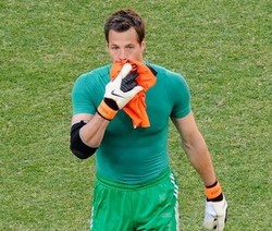 Tips Sorensen Atasi Vuvuzela di Tengah Laga