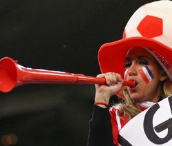 Blatter Bela Eksistensi Vuvuzela 