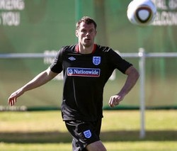 Vuvuzela, Oleh-oleh Carra buat Anak