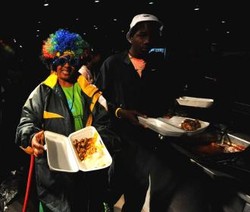 Sebuah Harmoni di Kedai Kopi Piala Dunia