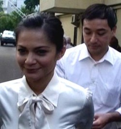 Farhat Abbas Telaah Keterlibatan Suami Cut Tari di Video Porno