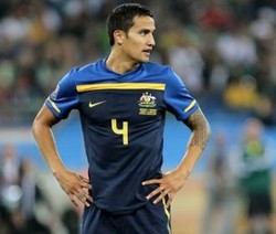 Australia Masih Persoalkan Kartu Merah Cahill