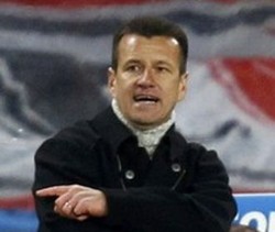 Dunga Puas Meski Menang Tipis