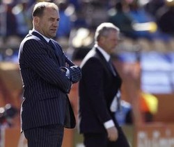 Herbert Puas, Weiss Kecewa