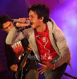 Kasus Video Porno, Keluarga Ariel Tak Mau Disalahkan